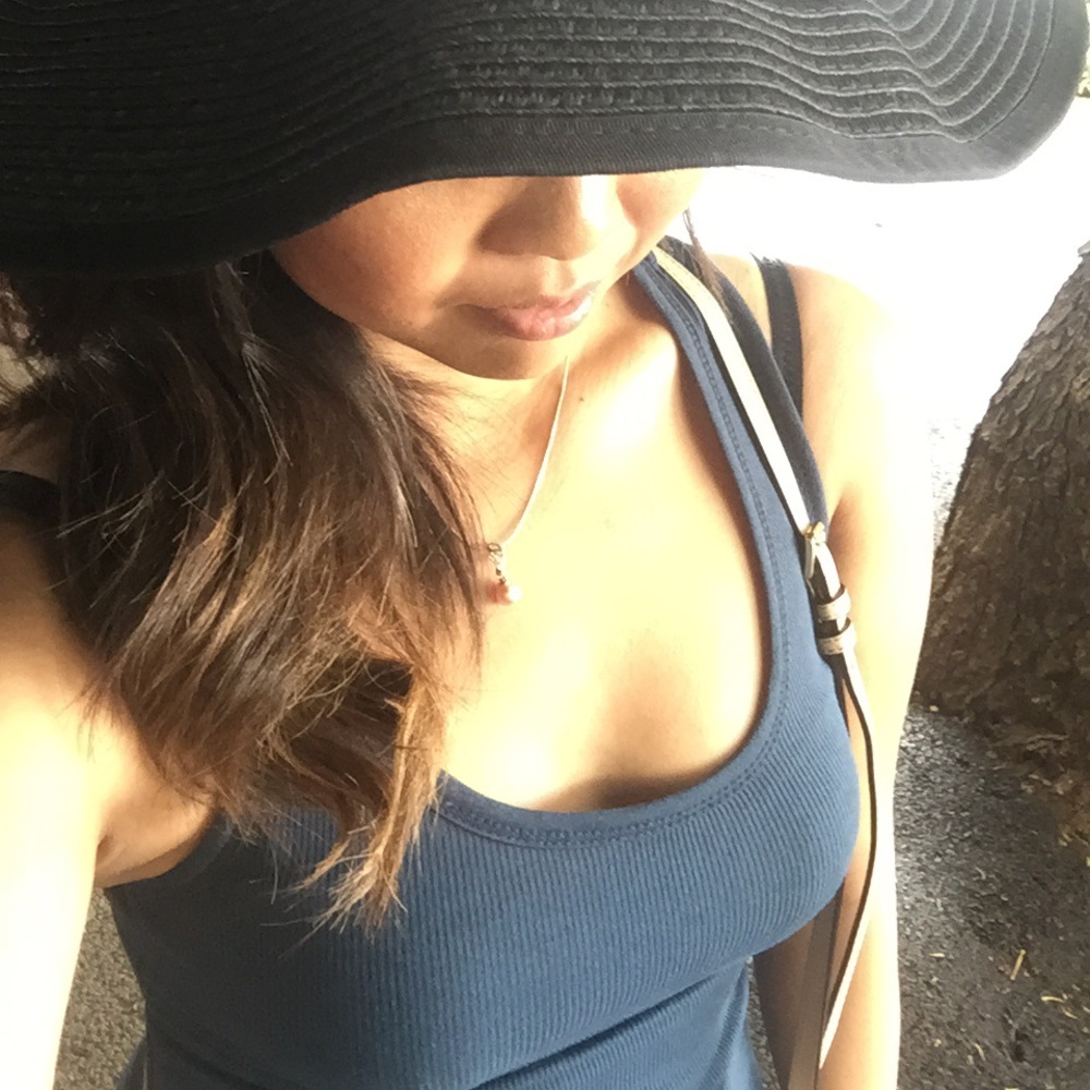 Meet your Posher, Evie